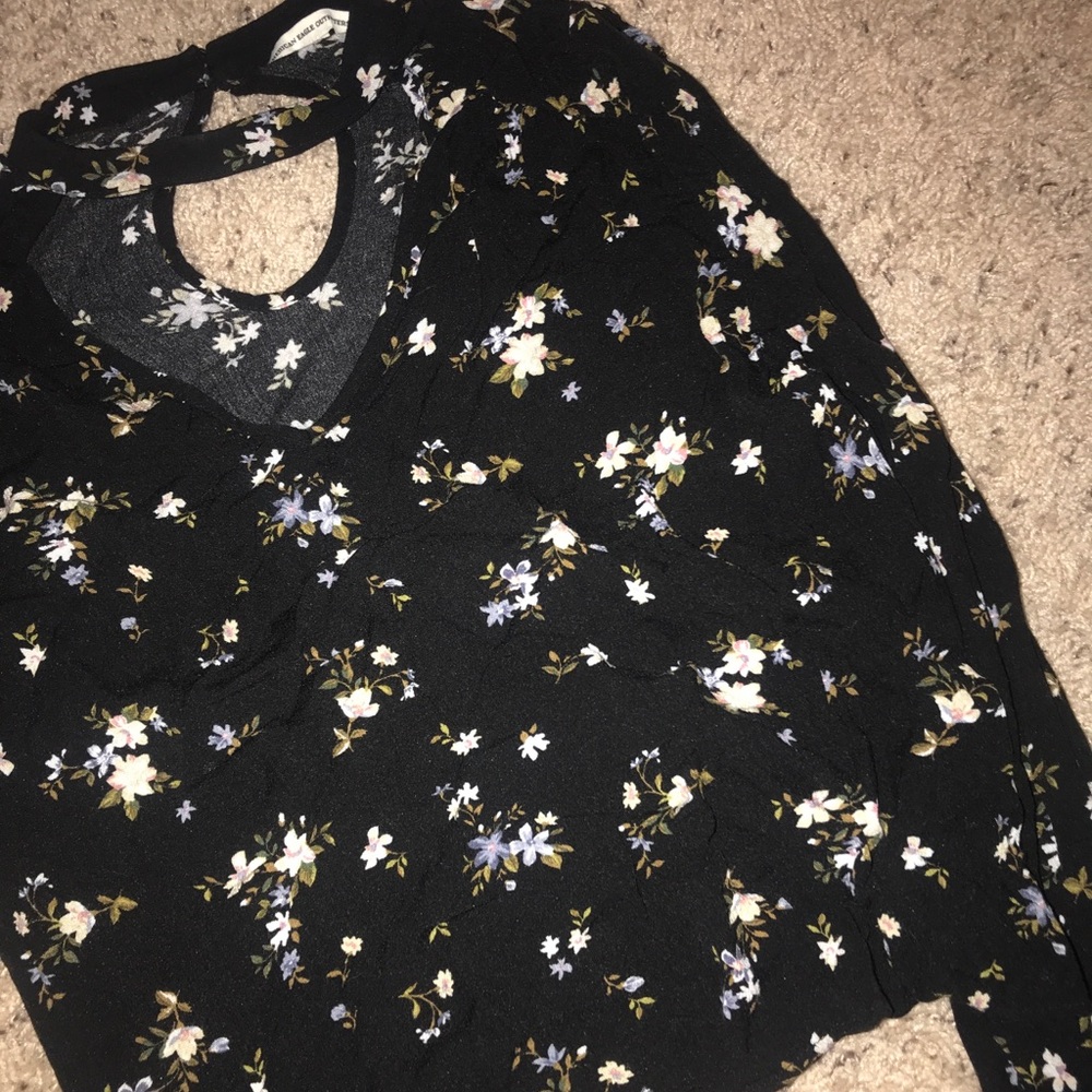 American Eagle long sleeved black shirt